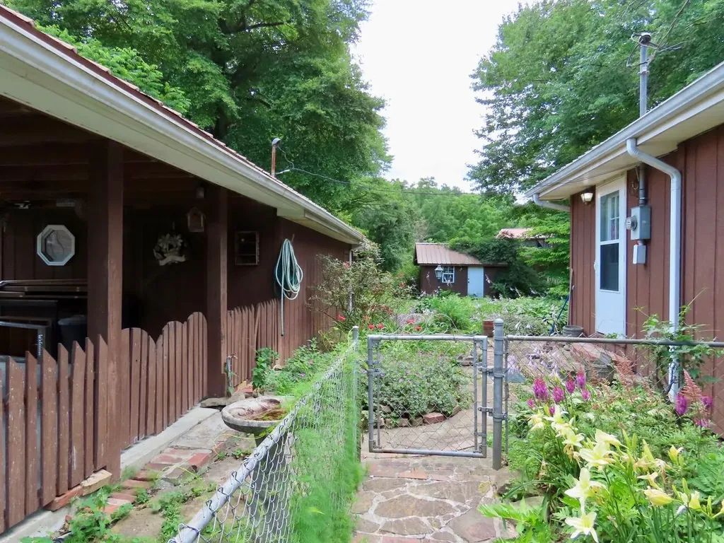 13 Sanderlin Drive Corbin KY 40701