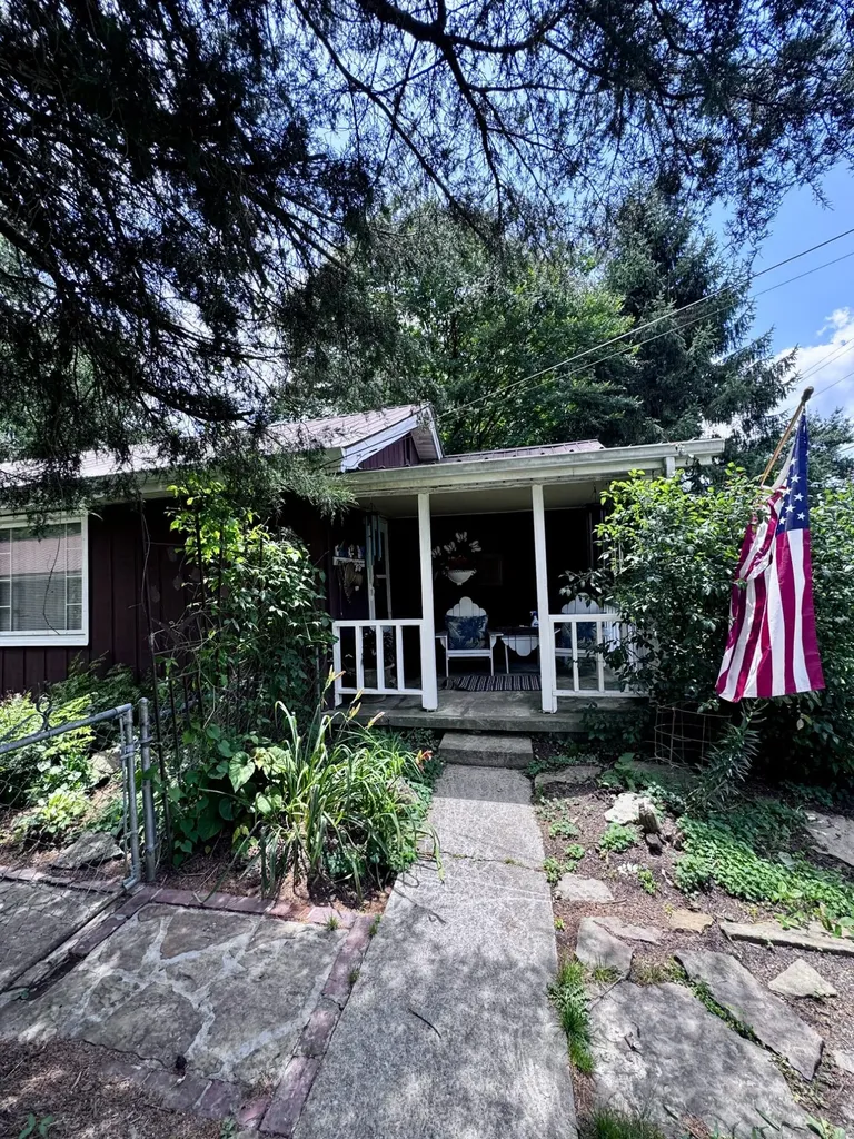 13 Sanderlin Drive Corbin KY 40701