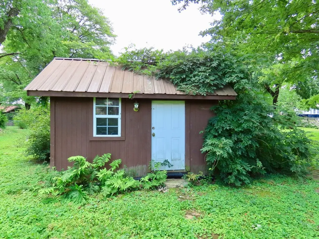 13 Sanderlin Drive Corbin KY 40701