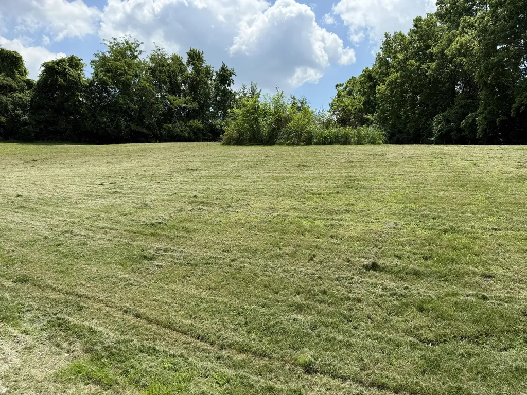 1989 Greentree Drive Richmond KY 40475