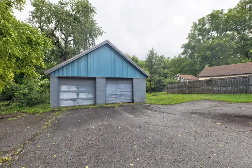 1627 Cypress Street Paris KY 40361