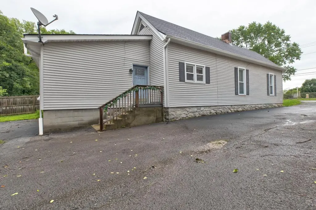 1627 Cypress Street Paris KY 40361