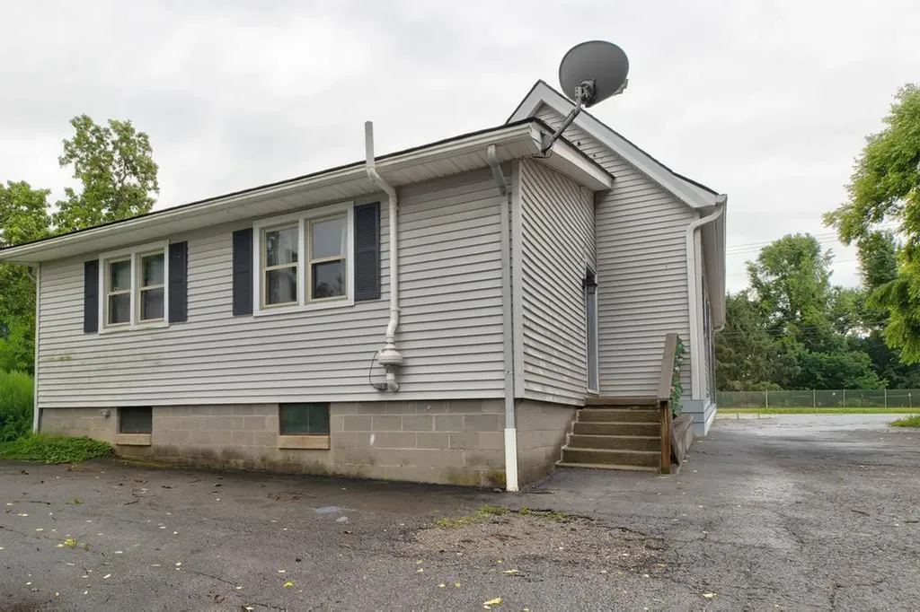 1627 Cypress Street Paris KY 40361