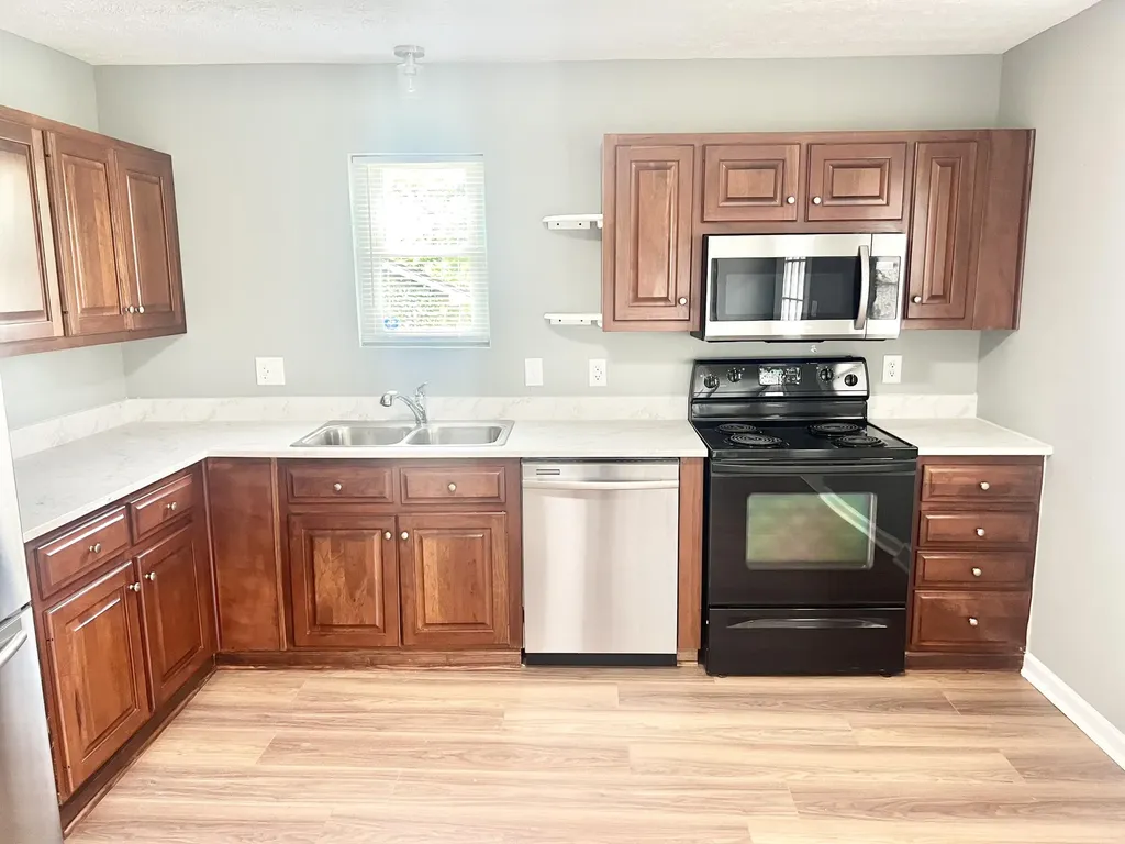 3501 Gunbow Court Lexington KY 40517