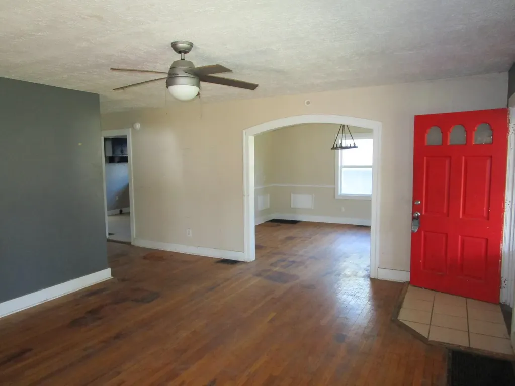 698 W Jefferson Street Berea KY 40403