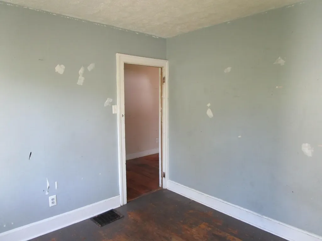 698 W Jefferson Street Berea KY 40403
