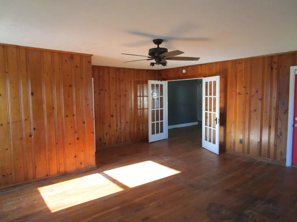 698 W Jefferson Street Berea KY 40403