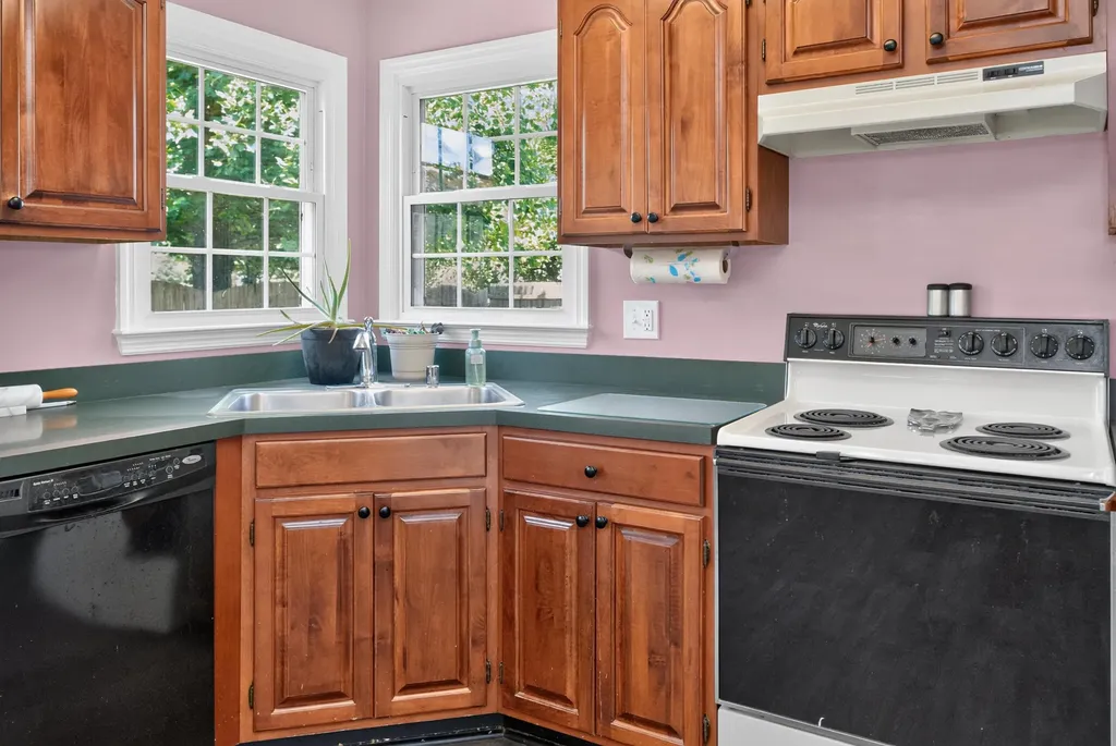 3129 Comanche Trail Lexington KY 40503