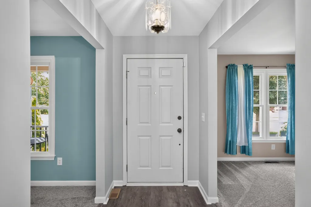 3129 Comanche Trail Lexington KY 40503