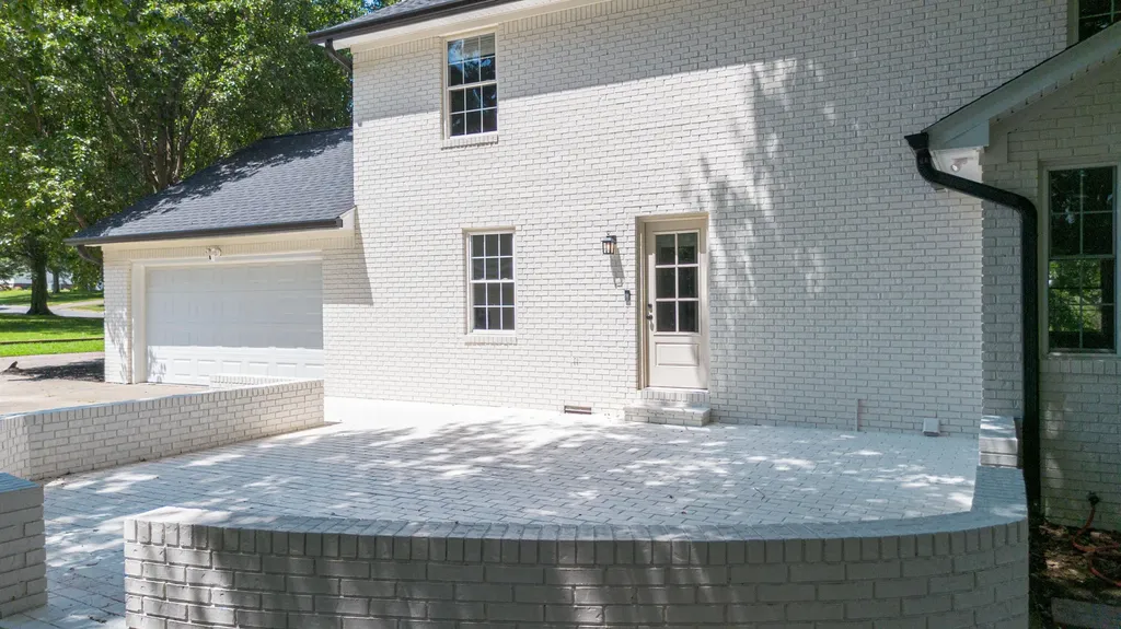 1569 Bellemeade Drive Mayfield KY 42066