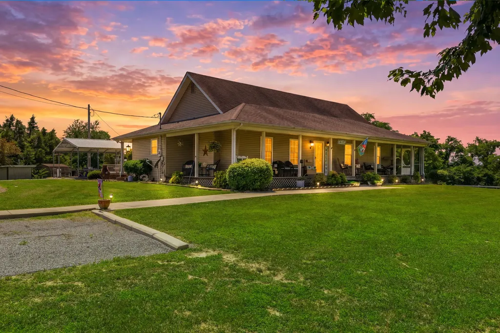 150-182 Combest Drive Columbia KY 42728