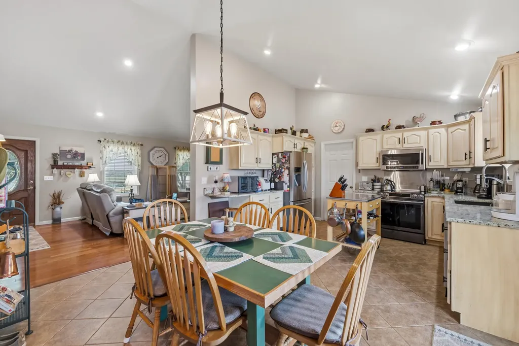 150-182 Combest Drive Columbia KY 42728