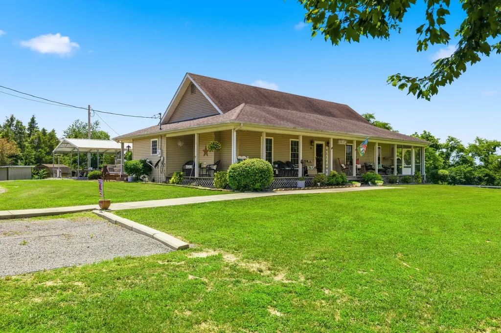150-182 Combest Drive Columbia KY 42728