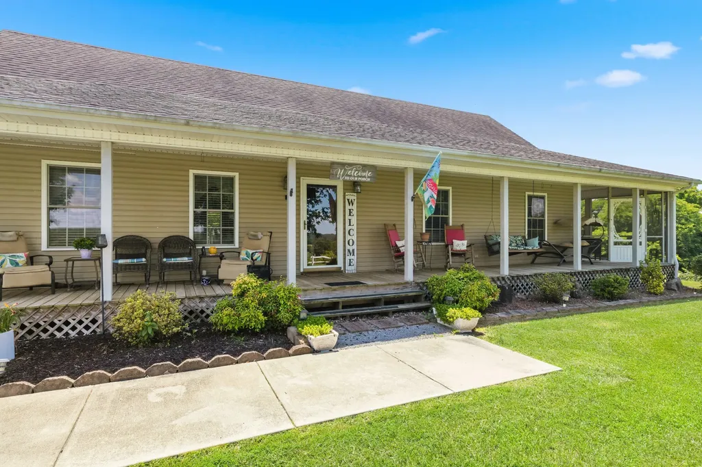 150-182 Combest Drive Columbia KY 42728