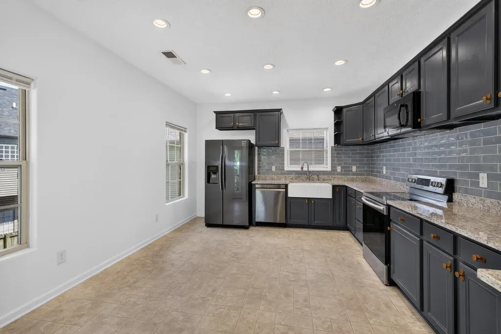 2513 Sun Seeker Court Lexington KY 40503