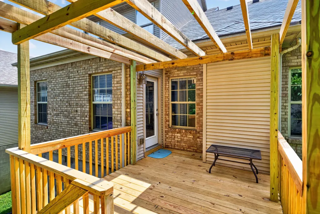 2513 Sun Seeker Court Lexington KY 40503
