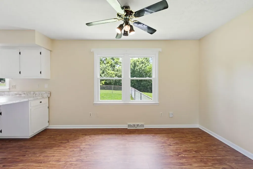 150 Mountain View Drive Berea KY 40403