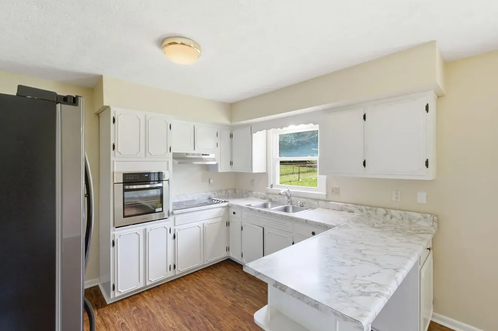 150 Mountain View Drive Berea KY 40403
