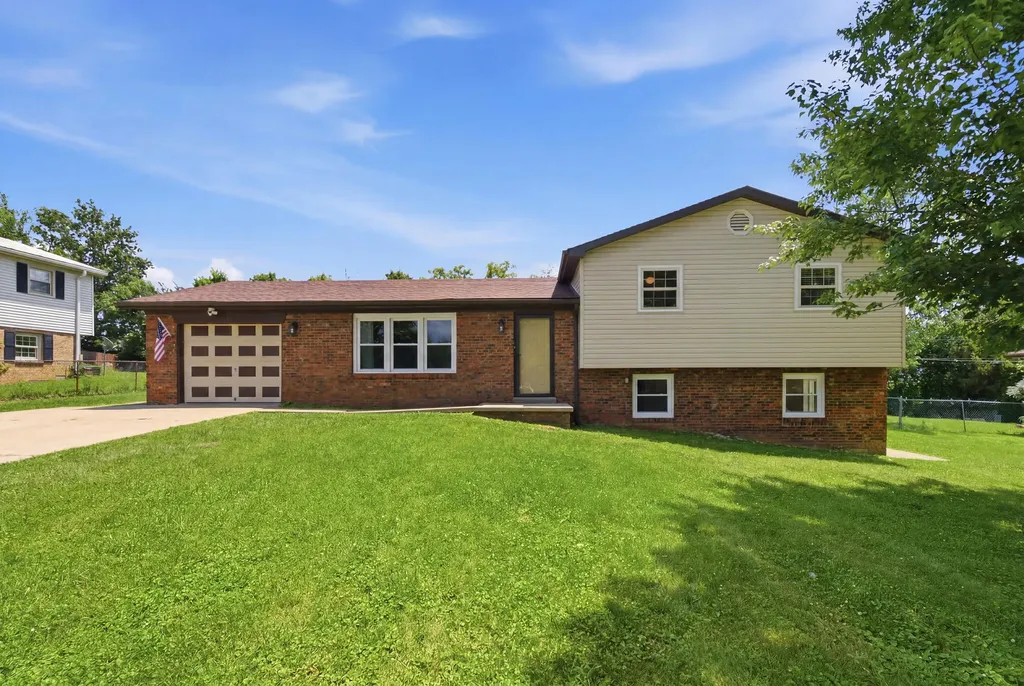150 Mountain View Drive Berea KY 40403