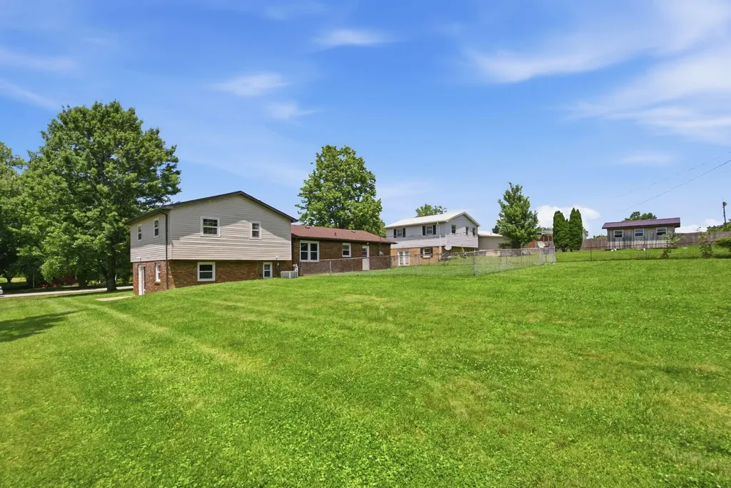 150 Mountain View Drive Berea KY 40403