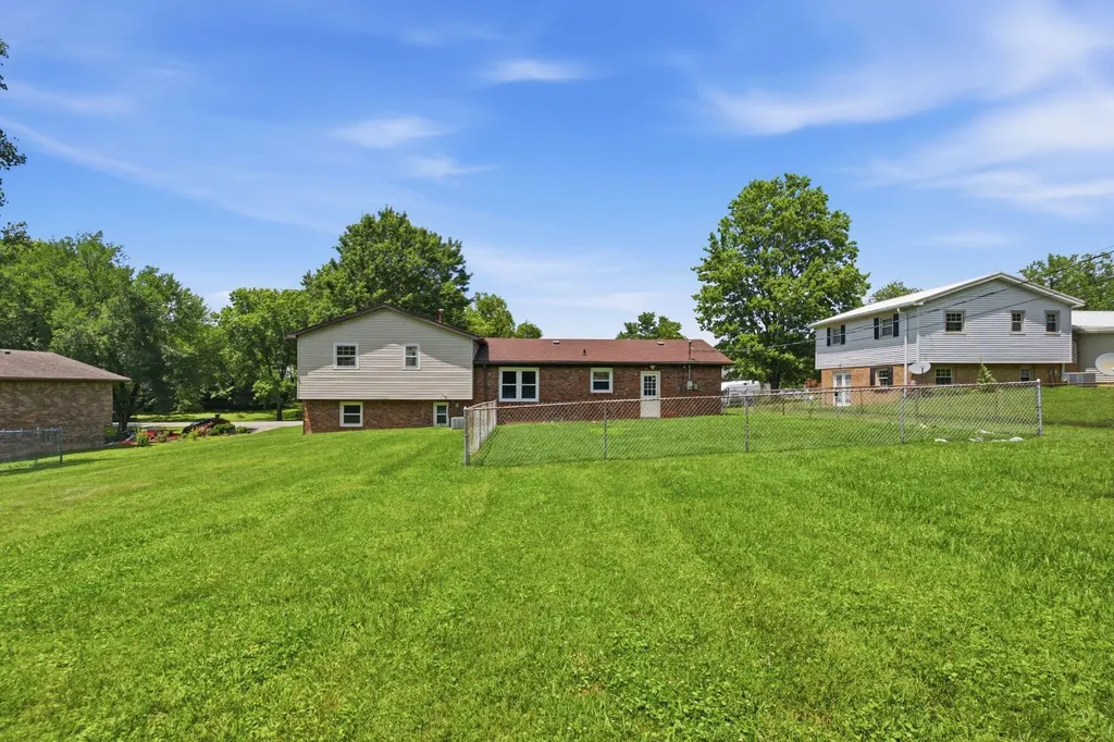 150 Mountain View Drive Berea KY 40403