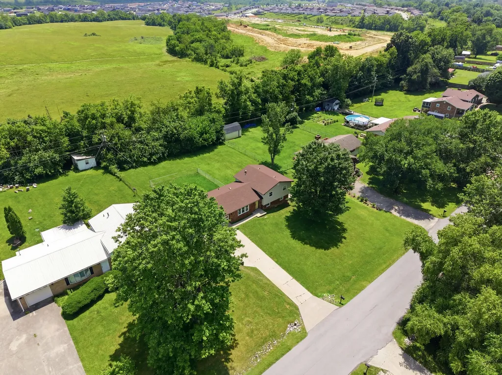 150 Mountain View Drive Berea KY 40403