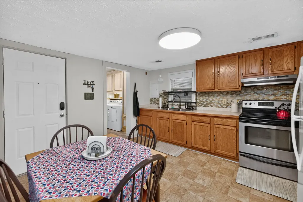 79 Lucas Lane Nicholasville KY 40356