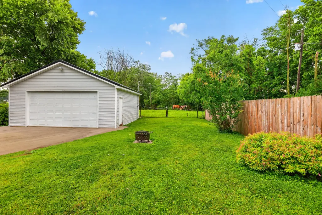 79 Lucas Lane Nicholasville KY 40356