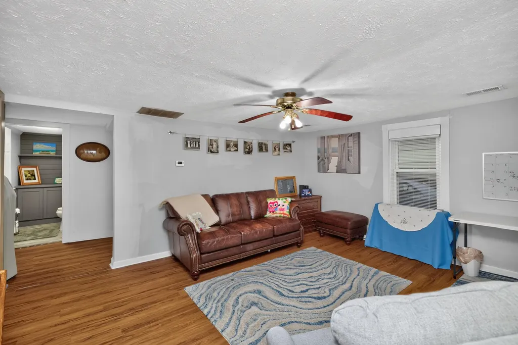 79 Lucas Lane Nicholasville KY 40356