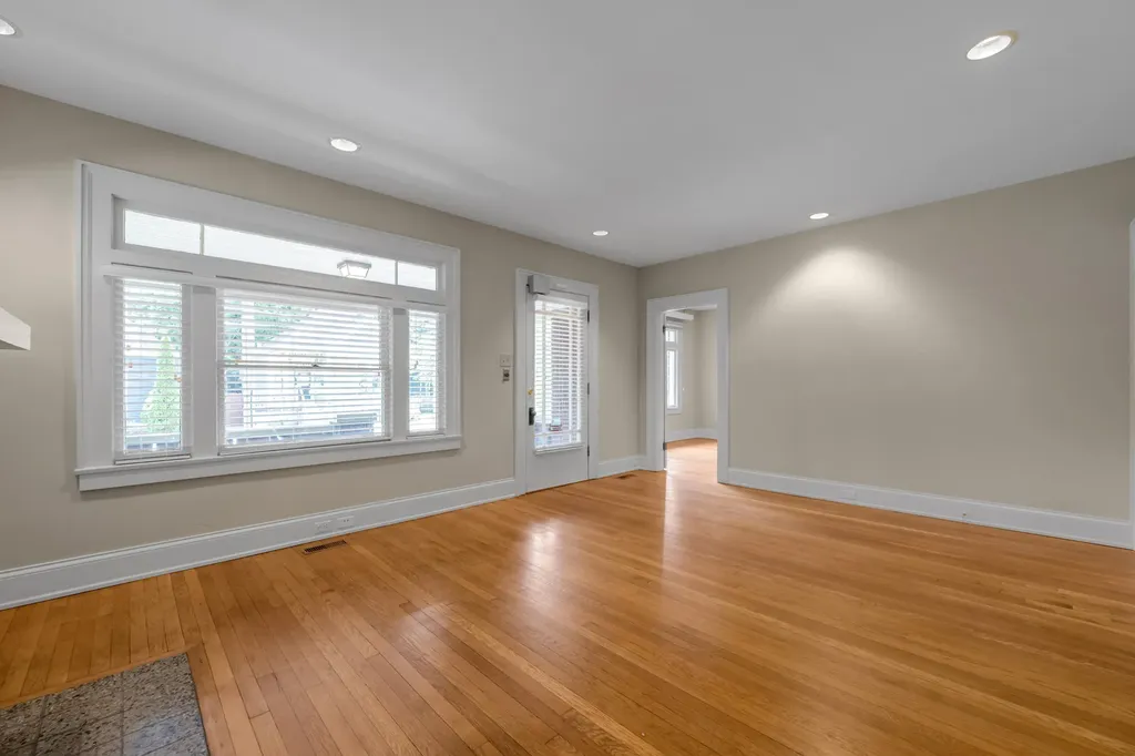 321 Merino Street Lexington KY 40508