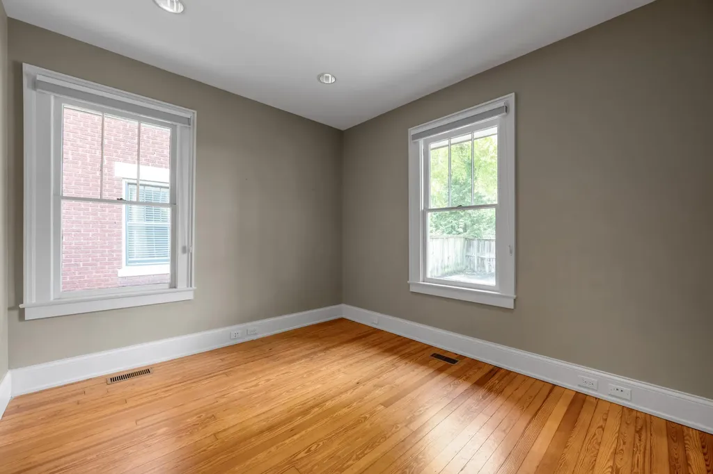 321 Merino Street Lexington KY 40508