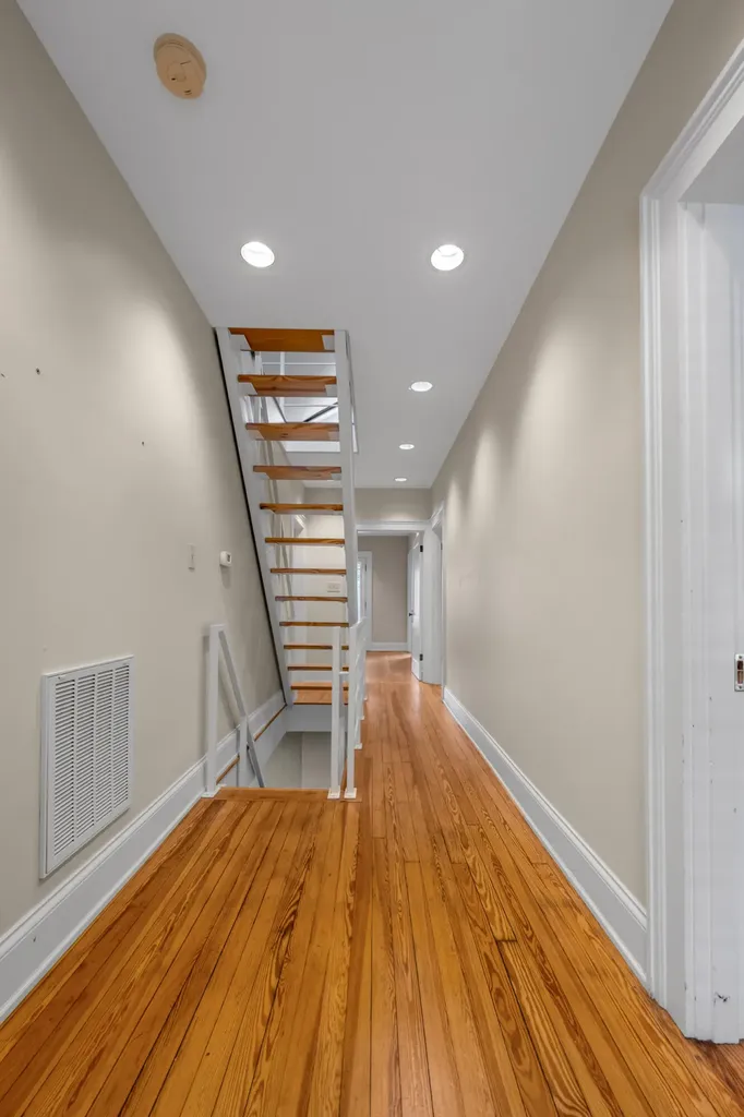 321 Merino Street Lexington KY 40508