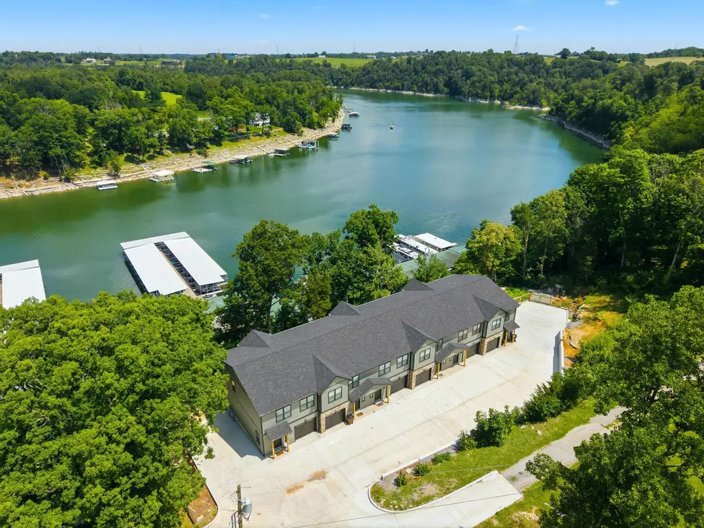 101 Walker Lane Lancaster KY 40444