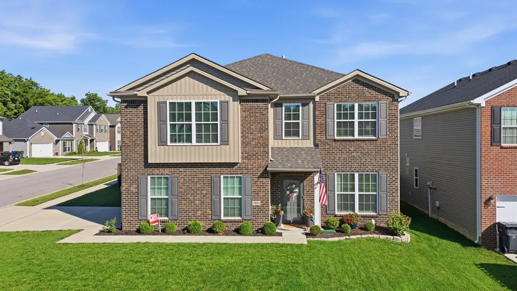 1501 Flemishbond Path Lexington KY 40509