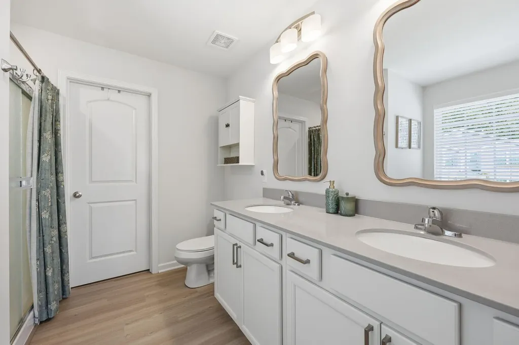 1501 Flemishbond Path Lexington KY 40509