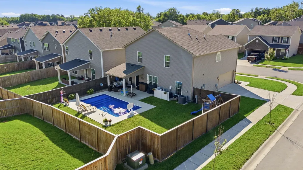 1501 Flemishbond Path Lexington KY 40509