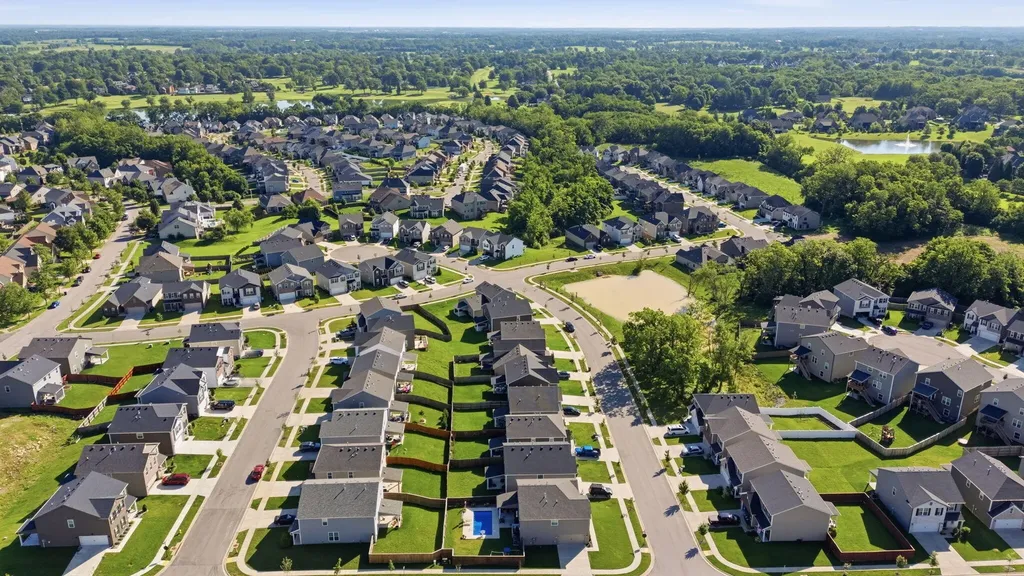 1501 Flemishbond Path Lexington KY 40509