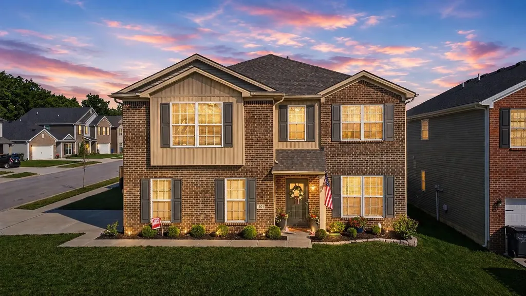 1501 Flemishbond Path Lexington KY 40509