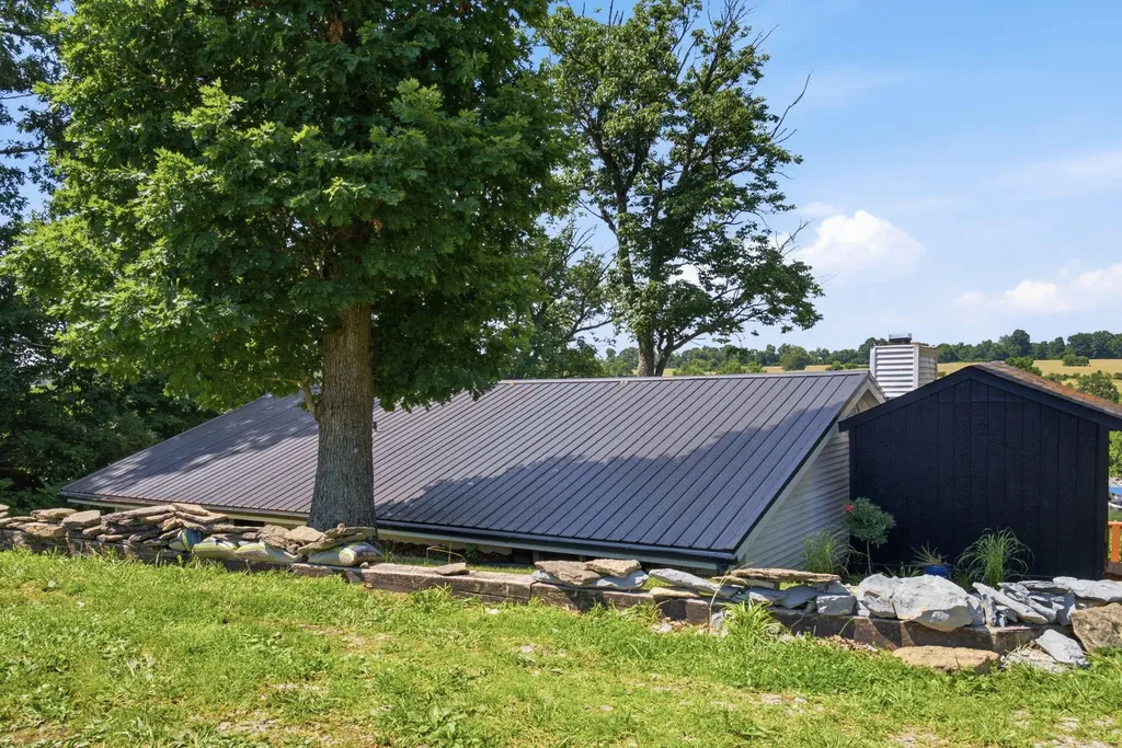 200 Lakeview Point Road Harrodsburg KY 40330