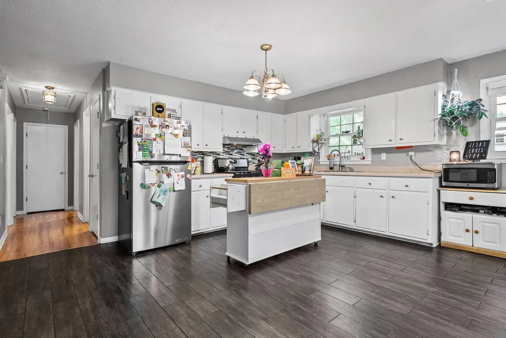 3416 Greenwood Drive Hopkinsville KY 42240