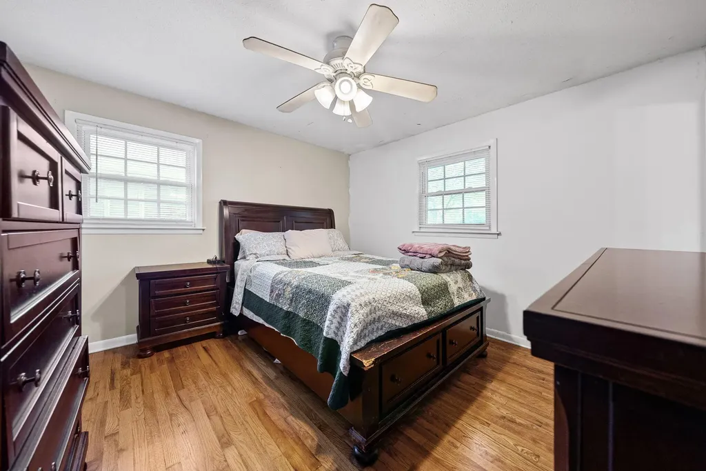 3416 Greenwood Drive Hopkinsville KY 42240