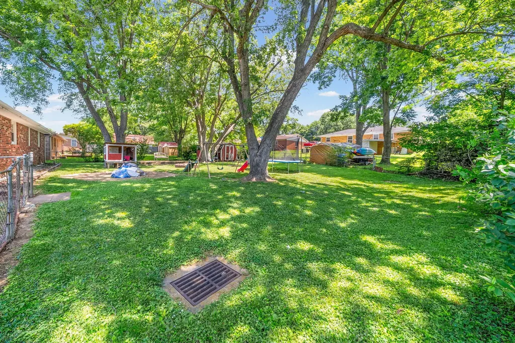 3416 Greenwood Drive Hopkinsville KY 42240