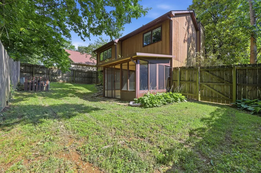 3501 Windgate Way Lexington KY 40517