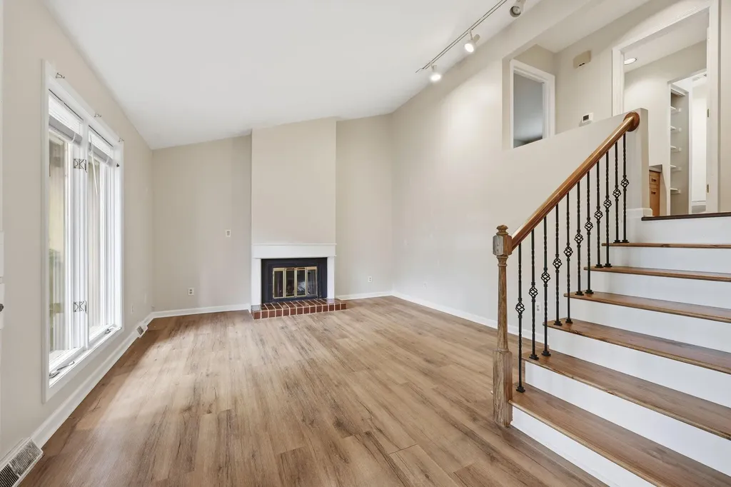 3501 Windgate Way Lexington KY 40517
