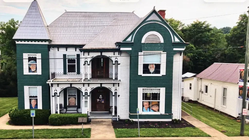 151 Third Street Vanceburg KY 41179