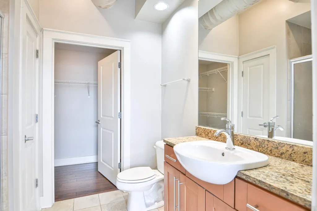 220 Cedar Street Lexington KY 40508