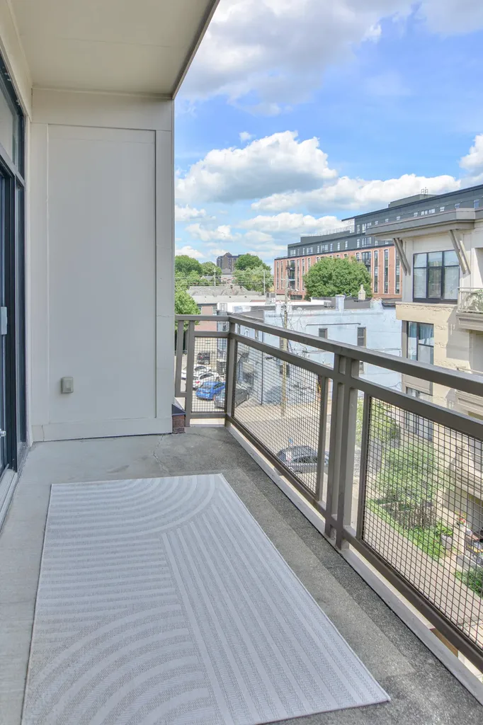 220 Cedar Street Lexington KY 40508