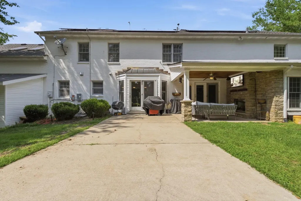 110 Wind Haven Drive Nicholasville KY 40356