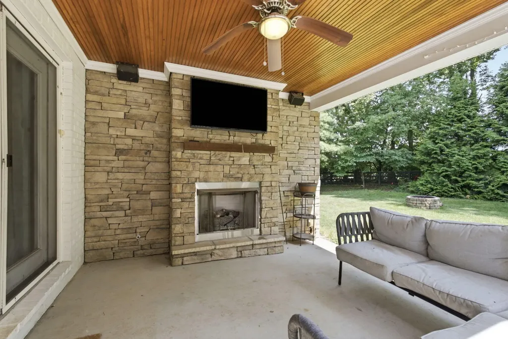 110 Wind Haven Drive Nicholasville KY 40356