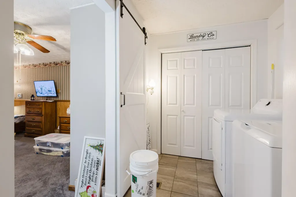 401 Haddix Street Harrodsburg KY 40330